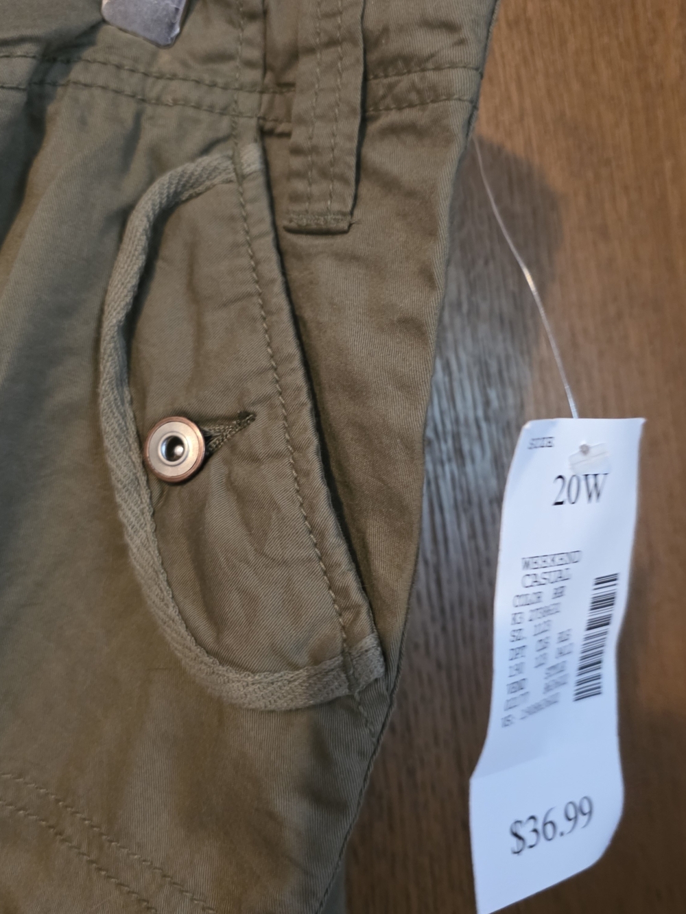 Fashion Bug Women's Olive Green Cargo Shorts - Picture 3 of 8